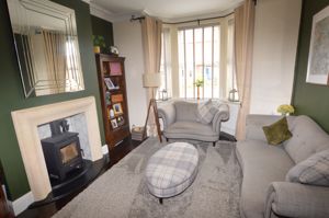 Lounge- click for photo gallery